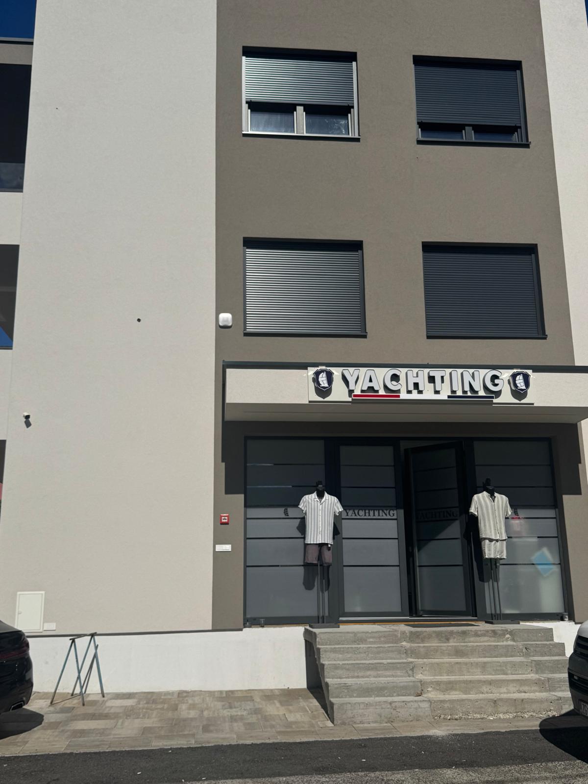 Ulaz u sjedište Yachting Time na Križnog puta 5a u Zagrebu